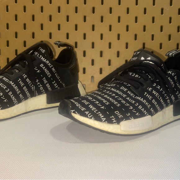 Men’s 8.5 NMD Adidas Blackout - Picture 4 of 10